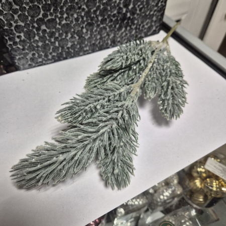 Ветвь ИСКУССТВЕННАЯ ХВОЯ, пластик, 37 см, асс/3, арт. 317991600 (только самовывоз)